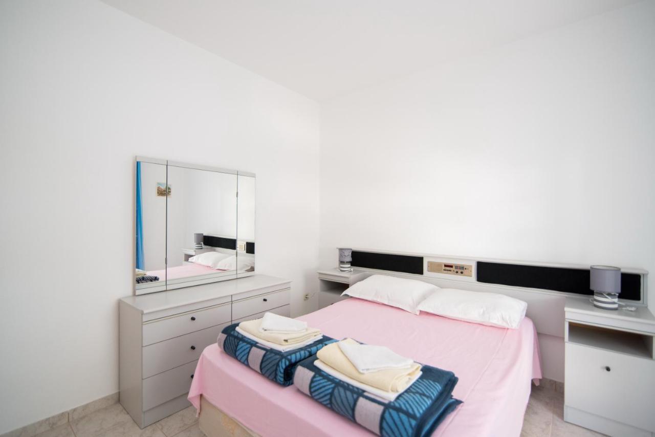 Apartments Pinija San Pietro di Brazza Esterno foto